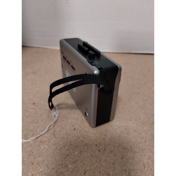 RadioShack CRT-122 Working Cassette Tape Recorder Voice Activation & Carry Strap - Picture 5 of 6